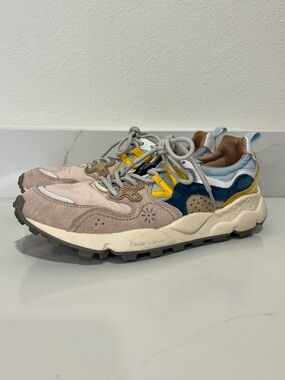 Flower Mountain Yamano 3 Hiking All Terrain Sneakers size 8